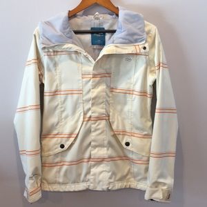 Foursquare Angela snowboard / cold weather jacket